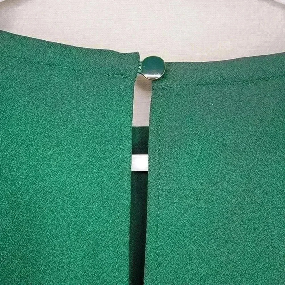 Lord & Taylor Emerald Green Blouse Keyhole - Picture 8 of 15